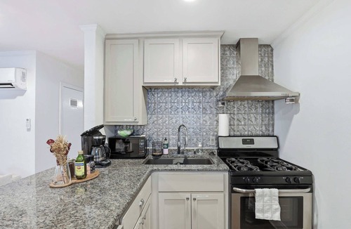 Fort Worth Apartment | Stylish Apartment in Fort Worth: Comfort, Convenience, and Free Parking