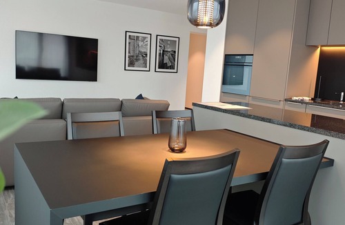 Uster District Apartment | Stylish Apartment with Balcony in Stettbach – Perfect Zurich Stay