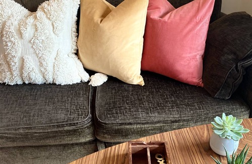 Walpole Apartment | Stylish Apartment With a View in Leafy Ealing