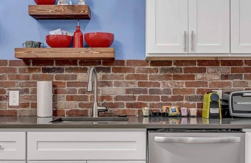 Springfield Apartment | Stylish Apartments Perfect for Relaxation!