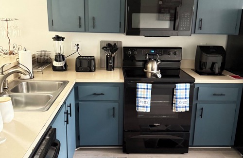 Solivita Condo | Stylish Apt Near Lego/DisneyLand n2-bedroom condo in beautiful Poinciana Florida
