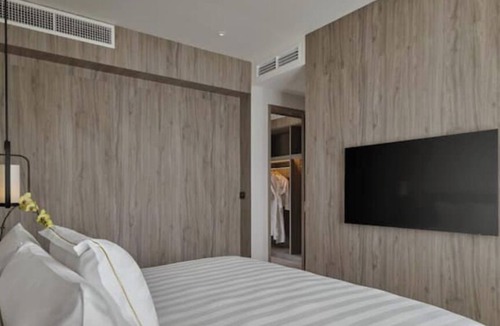 Golden Triangle Hotel | Stylish Apt Ste 2 BR Premier Bukit Bintang Breakfast