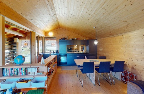 Mutten Ski Chalet | Stylish architect’s hut at the ski lift