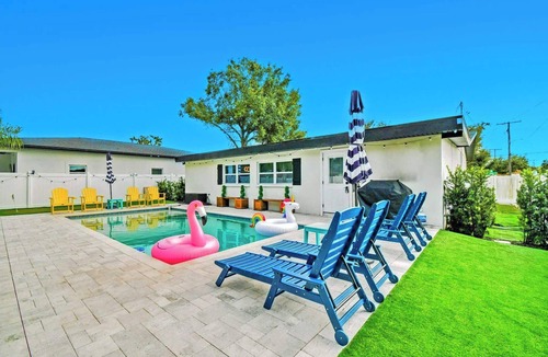 Sun Bay South House | Stylish Backyard PARADISE! Pool, Golf, Fire Pit