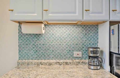 Whittier Heights Apartment | Stylish Ballard Studio 15 Mins from Space Needle