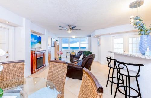 Galt Mile House | Stylish Beachfront Condo with Balcony & Ocean View
