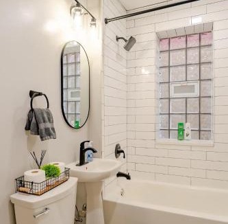 Avondale Apartment | Stylish & Bright Gem Overlooks Lovely Park with Great Amenities