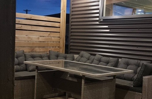 Mangakino Cabin | STYLISH CABIN LIVING WITH HUGE DECKING