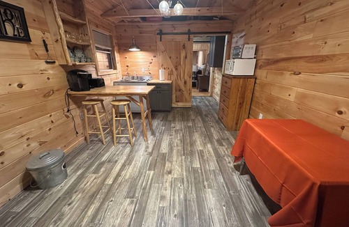 Winona Cabin | Stylish Cabin With Direct Access to Brimstone Trails. Plenty of Parking Space