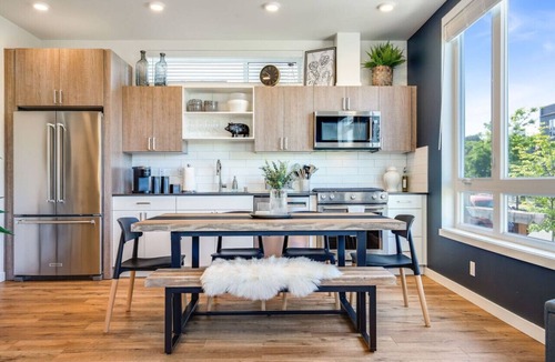 North Beacon Hill House | Stylish & Central Haven