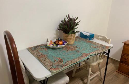 Mount Colah House | Stylish Chic King Bedroom