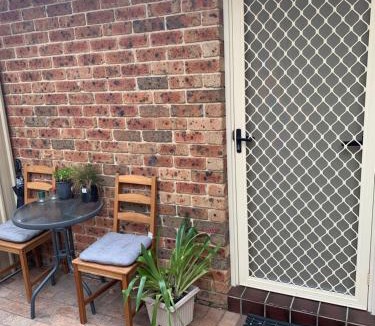 Mount Colah House | Stylish Chic King Bedroom