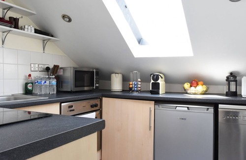 Leamington Spa Apartment | Stylish, comfortable apartment in Leamington Spa