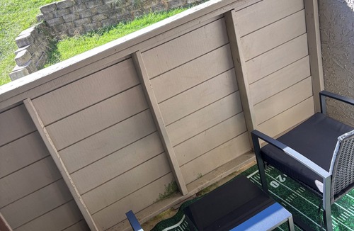 North Arlington Apartment | Stylish Comfort in Arlington’s Entertainment District!