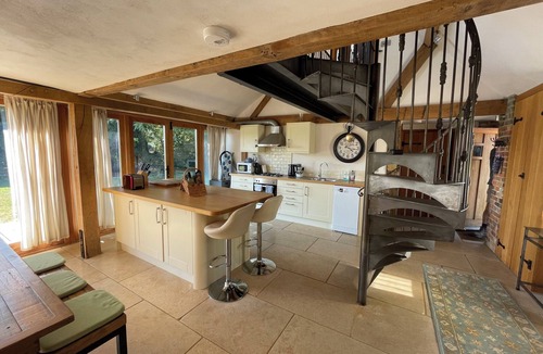Charlton-on-Otmoor House | Stylish & Cosy Barn Conversion