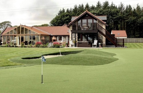 Radernie Villa | Stylish Countryside Escape With Hydro Spa