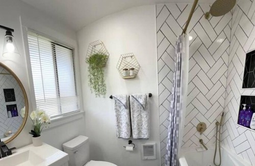 Dupont Apartment | Stylish, Cozy 1BD/1BA 3Min->JBLM