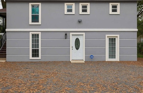 Shreveport House | Stylish & Cozy 2Bedroom Apt-A