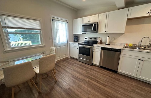 Plattsburgh Apartment | Stylish & Cozy 2BR Central Location Sleeps 4!