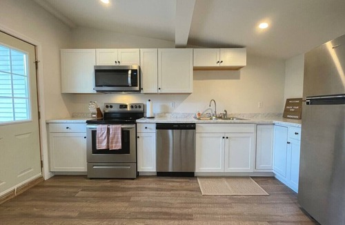 Plattsburgh Apartment | Stylish & Cozy 2BR Central Location Sleeps 4!