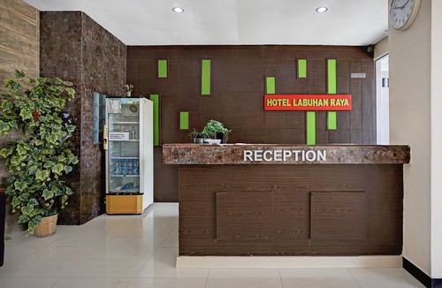 Medan House | Stylish Double Suite Escape W/Free WiFi