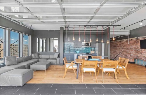 Downtown West Apartment | Stylish Downtown Penthouse Views/ABODEbucks