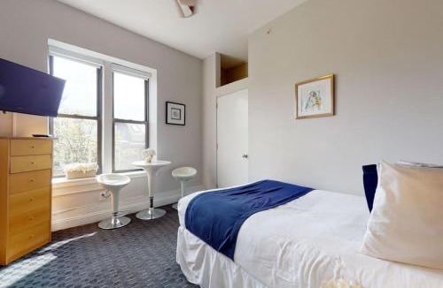 Columbus Apartment | Stylish Downtown Studio in the Boston, C.Ave #34