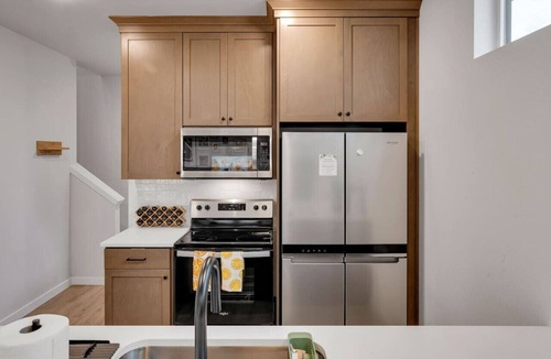 Concordia House | Stylish Duplex Near Alberta Arts District