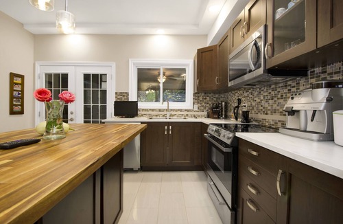 Downtown Ottawa House | Stylish east downtown house with easy river access