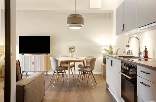 Vesterbro Apartment | Stylish Easy-Access Ground Floor Apartment for 4