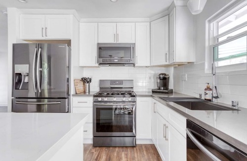 Verdugo Woodlands House | Stylish, European design, modern luxury home
