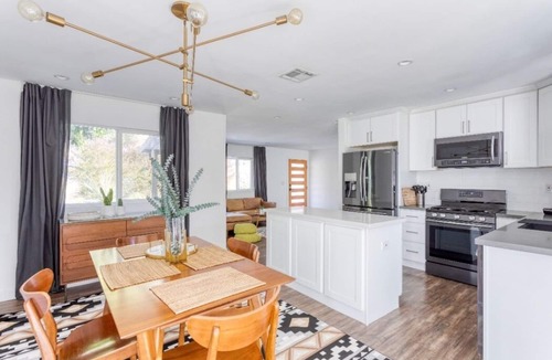 Verdugo Woodlands House | Stylish, European design, modern luxury home