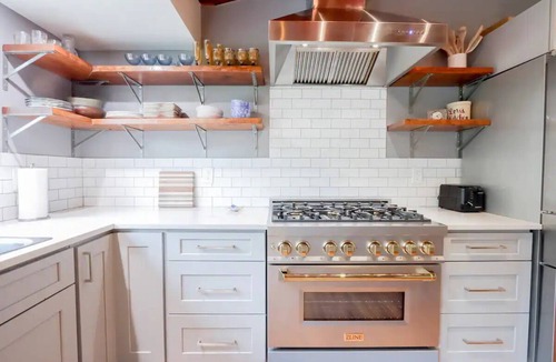 Alamo Heights House | Stylish Family Mid Century Modern 4 bed, 3 bedroom