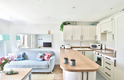 Rotherhithe Apartment | STYLISH FLAT CLOSE TO RIVER THAMES | ROTHERHITHE | CANADA WATER