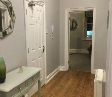 Yeovil Apartment | Stylish Flat in Yeovil Somerset