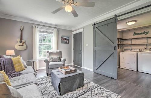Fort Payne House | Stylish Fort Payne Retreat: Hike & Rock Climb