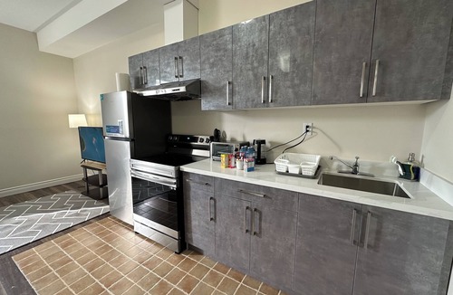Durham Region Apartment | Stylish Fully Furnished Simcoe Lofts Downtown Oshawa Walk to Dining & Transit