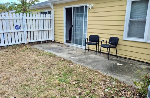 Greensboro House | Stylish Fully Private 2BR 2BA Townhome