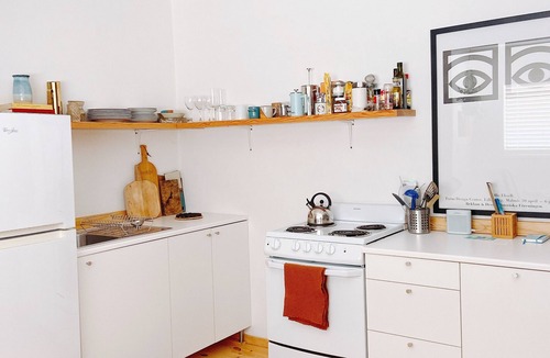 Sleepy Hollow Apartment | Stylish Garage Apt. Self-Check in - Marin Hiking!