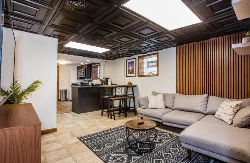 Dunning Apartment | Stylish Garden-Level 2BR: Quiet Neighborhood