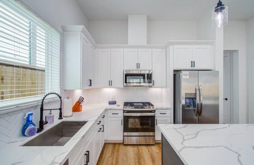 OST - South Union House | Stylish Gem Minutes from Med Center & Downtown!