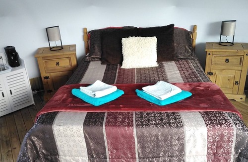 Aubigne-Racan Cabin | Stylish glamping dome