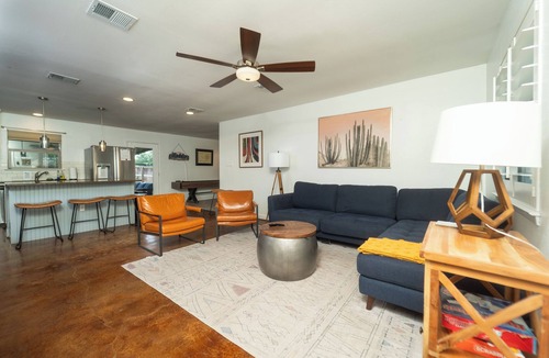 Mesa Park House | Stylish Group Retreat Hot Tub Game Room Yard