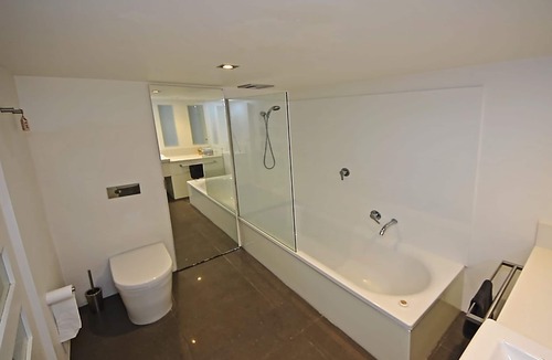 Portland Apartment | Stylish heritage studio in CBD