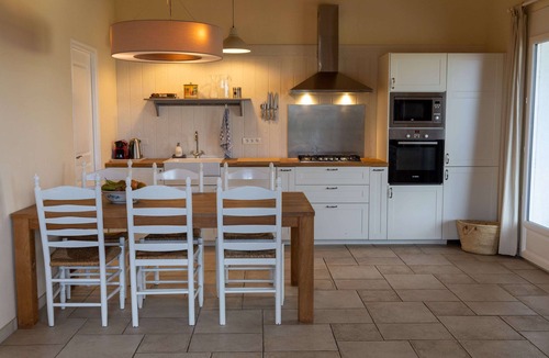 Raissac-sur-Lampy House | Stylish holiday house for 6 w. shared pool & magnificent views near Carcassonne