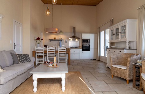 Raissac-sur-Lampy House | Stylish holiday house for 6 w. shared pool & magnificent views near Carcassonne