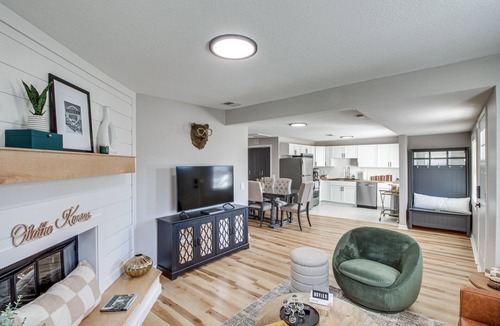 Olathe House | Stylish Home < 1 Mi to Dtwn Olathe: Dogs Welcome!