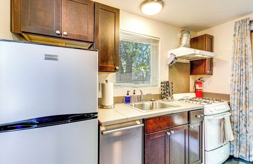 Los Duranes House | Stylish Home 2 Mi to Old Town Albuquerque!