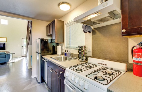 Los Duranes House | Stylish Home 2 Mi to Old Town Albuquerque!