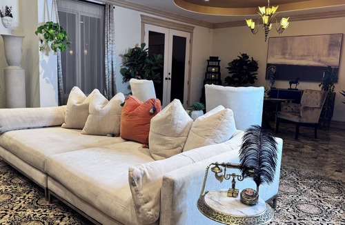 Arcadia House | Stylish home with fun amenities